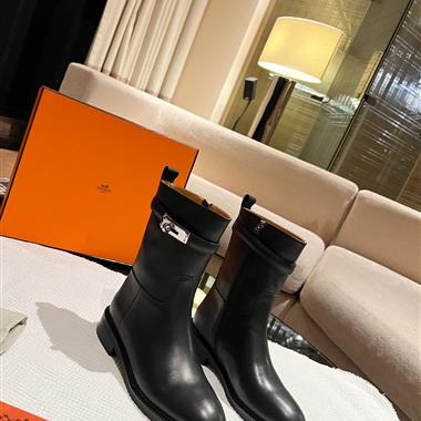 HERMES   2025新款女生休閒時尚鞋子