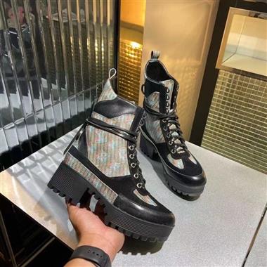 Louis Vuitton   2025新款女生休閒時尚鞋子