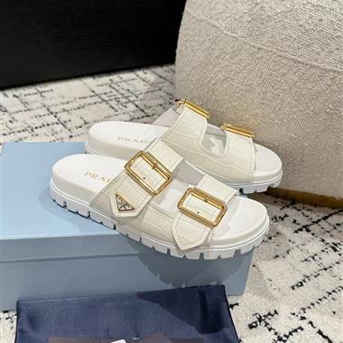 PRADA   2025新款女生休閒時尚鞋子
