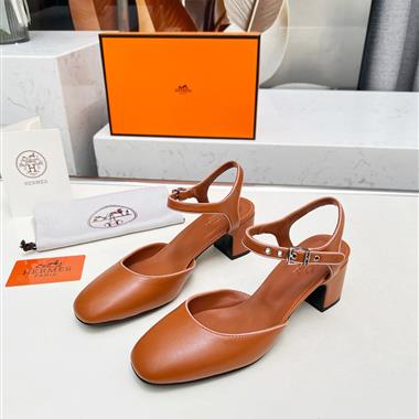 HERMES   2025新款女生休閒時尚鞋子