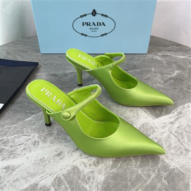 PRADA   2025新款女生休閒時尚鞋子