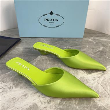 PRADA   2025新款女生休閒時尚鞋子