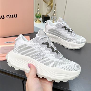 MIUMIU   2025新款女生休閒時尚鞋子