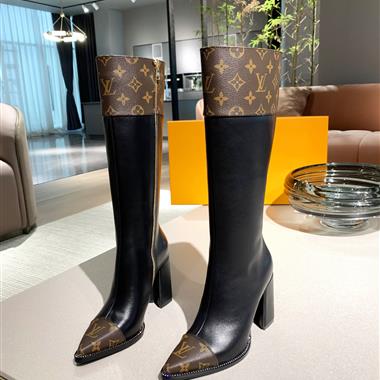 Louis Vuitton   2025新款女生休閒時尚鞋子
