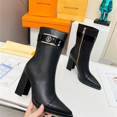 Louis Vuitton   2025新款女生休閒時尚鞋子