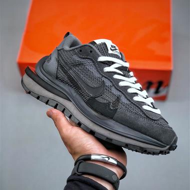 Sacai x Nike Vaporwaffle “Sail” 華夫3.0 