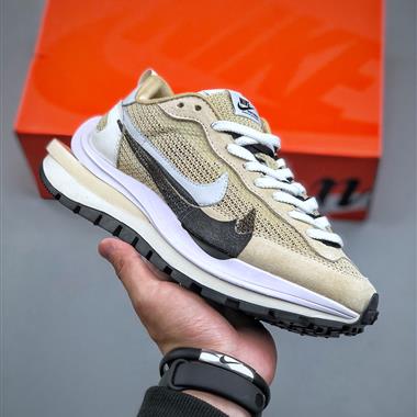 Sacai x Nike Vaporwaffle “Sail” 華夫3.0 