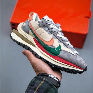 Sacai x Nike Vaporwaffle “Sail” 華夫3.0 