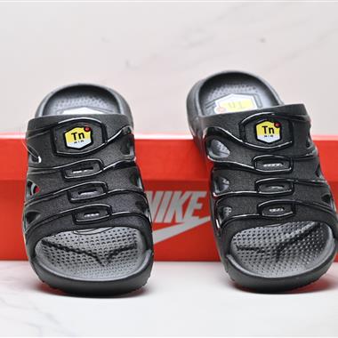 NIKE AIR MORE UPTEMPO SLIDE 拖鞋 