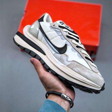 Sacai x Nike Vaporwaffle “Sail” 華夫3.0 