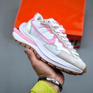 Sacai x Nike Vaporwaffle “Sail” 華夫3.0 