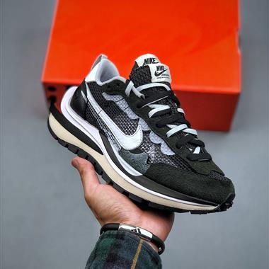 Sacai x Nike Vaporwaffle “Sail” 華夫3.0 