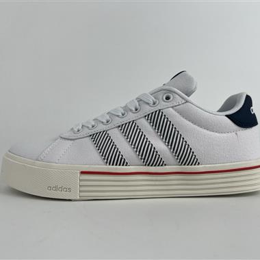 Adidas Barreda Daily 4.0 舒適減震低幫休閑板鞋 