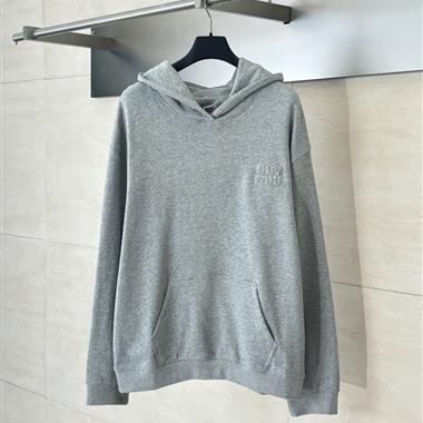 MIUMIU   2025秋冬新款衛衣帽T  尺寸偏大