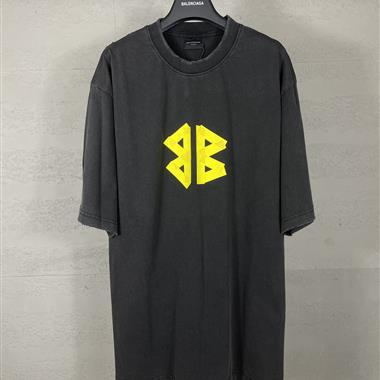 Balenciaga   202夏季新款短袖T恤 尺寸偏大