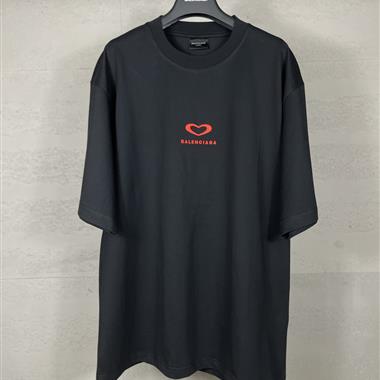 Balenciaga   202夏季新款短袖T恤 尺寸偏大