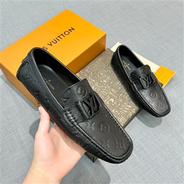 Louis Vuitton    2025新款男生休閒時尚鞋子
