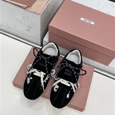MIUMIU   2025新款女生休閒時尚鞋子