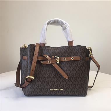 Michael Kors   2025新款女生時尚皮夾 尺寸：26×20×9CM