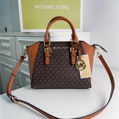 Michael Kors   2025新款女生時尚皮夾 尺寸：24*20*11CM