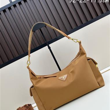 PRADA   2025新款女生時尚皮夾  尺寸：32*22*11.5CM