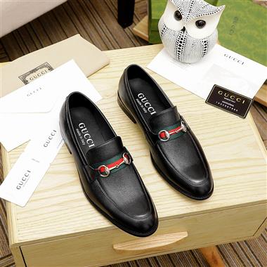 GUCCI   2025新款男生休閒時尚鞋子