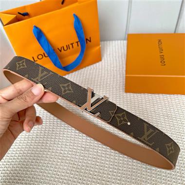 LOUIS VUITTON   2025新款時尚皮帶  3.0CM