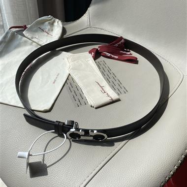Ferragamo   2025新款時尚皮帶  2.5CM