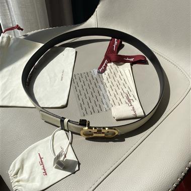 Ferragamo   2025新款時尚皮帶  2.5CM