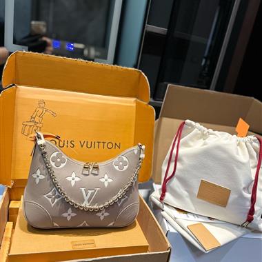 LOUIS VUITTON   2025新款女生時尚包包 尺寸：27*9*16CM