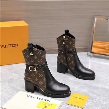 Louis Vuitton     2025新款女生休閒時尚鞋子