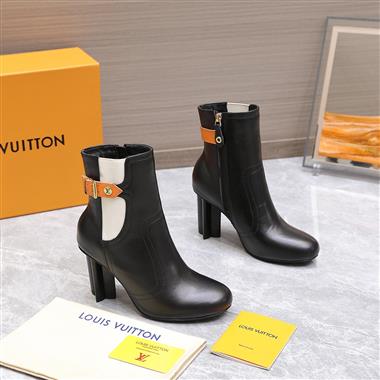 Louis Vuitton     2025新款女生休閒時尚鞋子