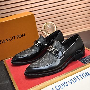 Louis Vuitton    2025新款男生休閒時尚鞋子