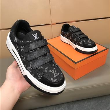 Louis Vuitton    2025新款男生休閒時尚鞋子