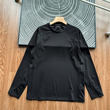 DESCENTE   2025秋冬新款衛衣帽T