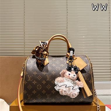 LOUIS VUITTON   2025新款女生時尚包包 尺寸：30CM