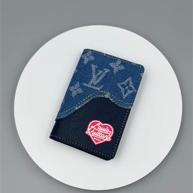 LOUIS VUITTON   2025新款時尚皮夾  尺寸：8*11*1CM