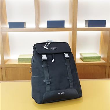 PRADA   2025新款男生時尚包包 尺寸：35*42CM