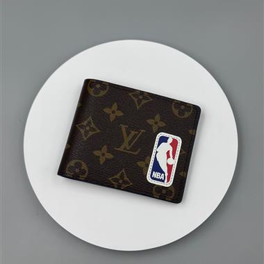 LOUIS VUITTON   2025新款時尚皮夾  尺寸：11.5*9*1.5CM