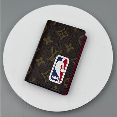 LOUIS VUITTON   2025新款時尚皮夾  尺寸：8*11CM