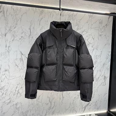 Balenciaga   2025秋冬新款羽絨服外套