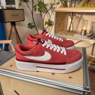 Nike Wmns Court Legacy Lift 低幫板鞋