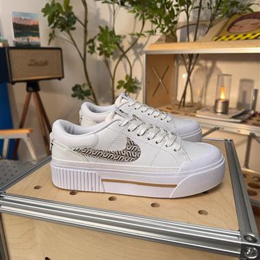 Nike Wmns Court Legacy Lift 低幫板鞋