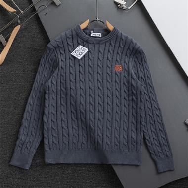 LOEWE   2025秋冬新款保暖毛衣  尺寸偏大