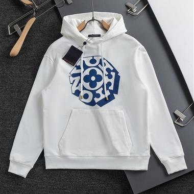 Louis Vuitton   2025秋冬新款衛衣帽T  尺寸偏大