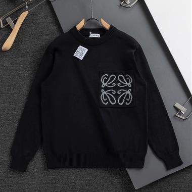 LOEWE   2025秋冬新款保暖毛衣  尺寸偏大