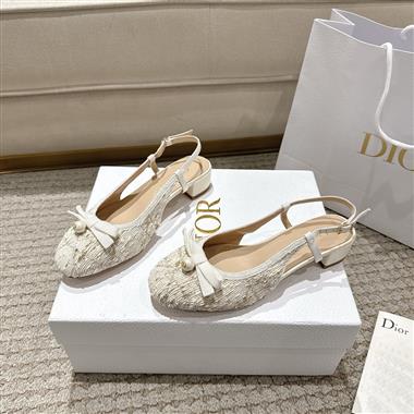 DIOR   2025新款女生休閒時尚鞋子