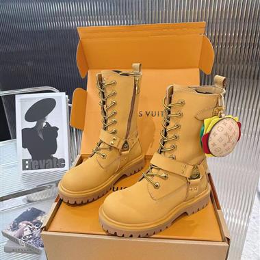 Louis Vuitton    2025新款女生休閒時尚鞋子