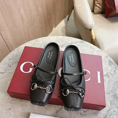 GUCCI   2025新款女生休閒時尚鞋子