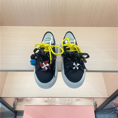 MIUMIU   2025新款女生休閒時尚鞋子